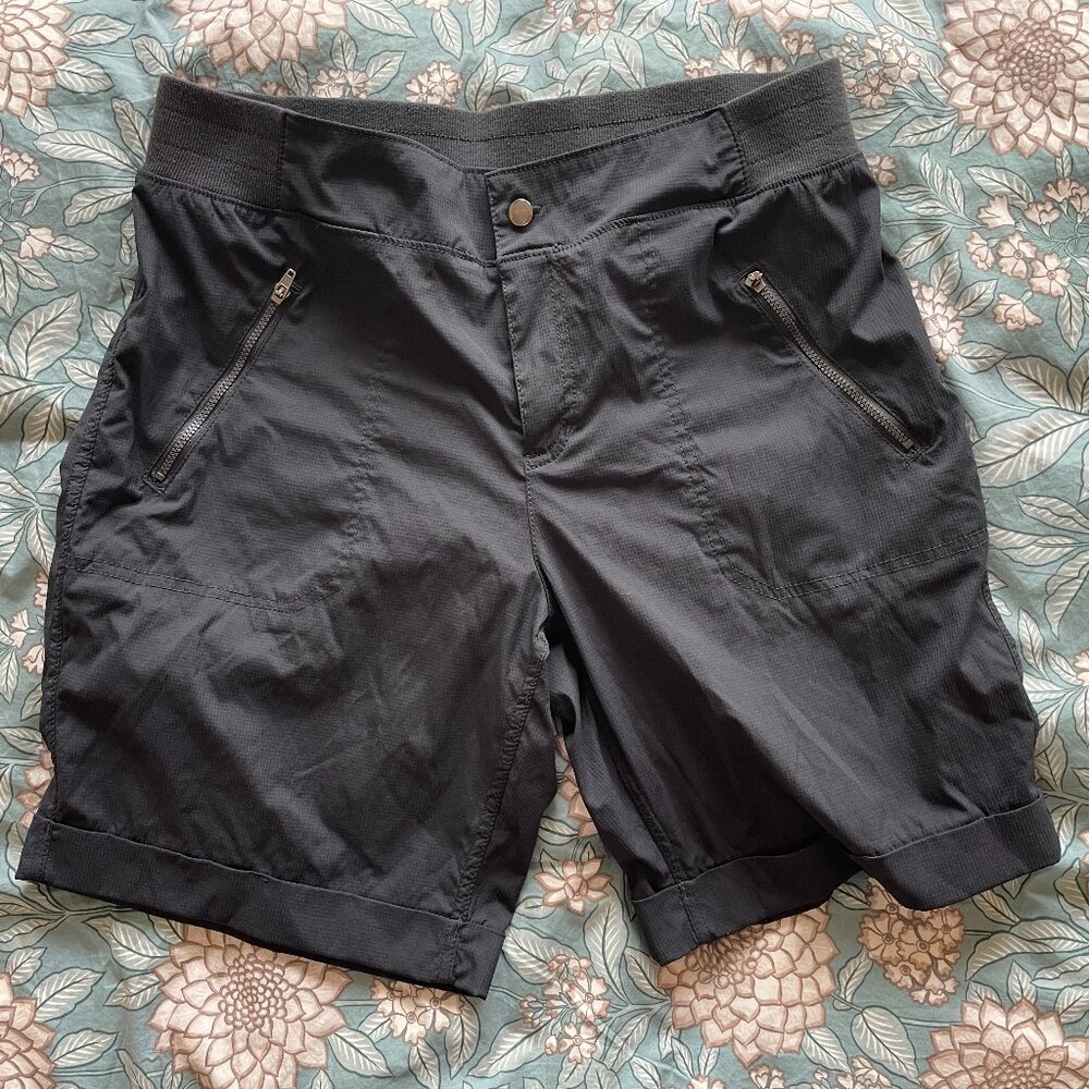 Te Verde Hiking Shorts Black